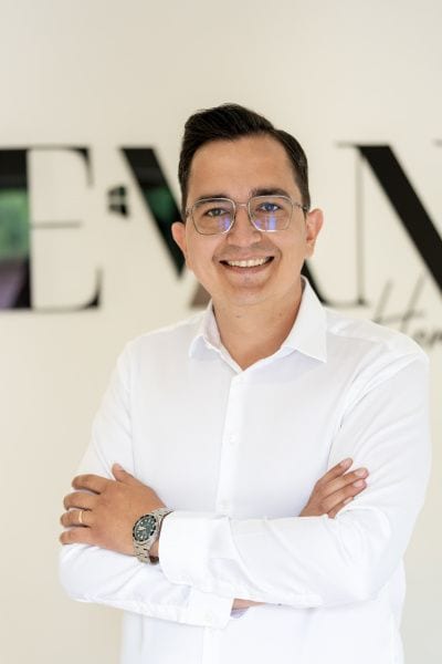Alin Ivaniciuc, consultant imobiliar Evand Homes